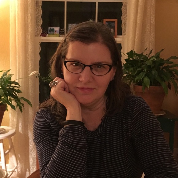 Meet your Posher, Nina - Picture 1 of 8